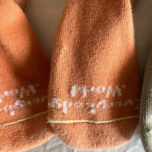 Everybody.world squishy socks - Picture 3 of 6